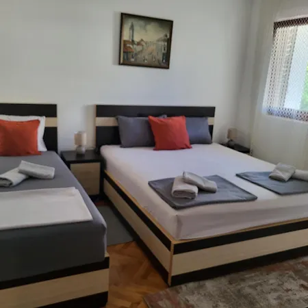 Gostinjska kuća Maslina 3*